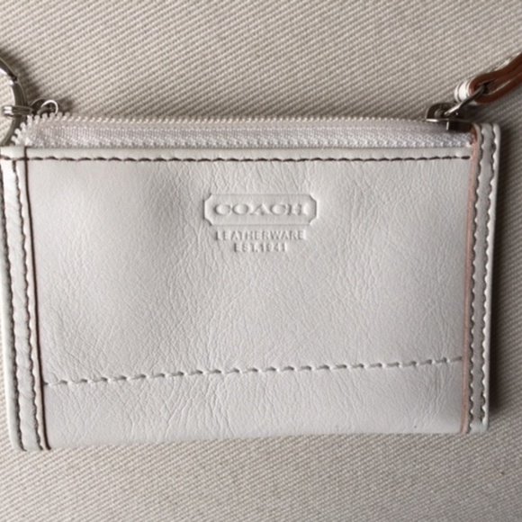 Coach Leather Crossbody Bag and Wallet - Picture 6 of 8